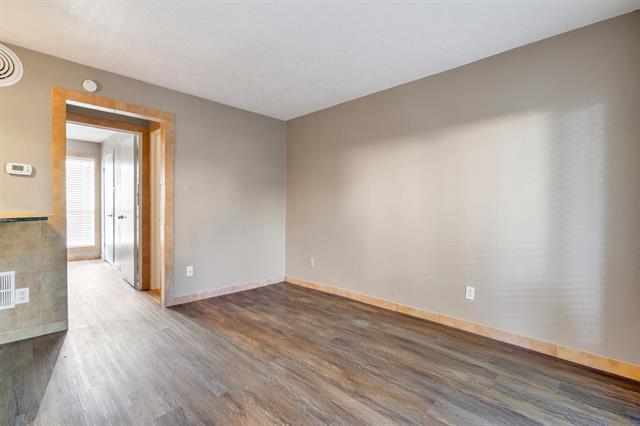 Foto del edificio - 5727 Richmond Ave