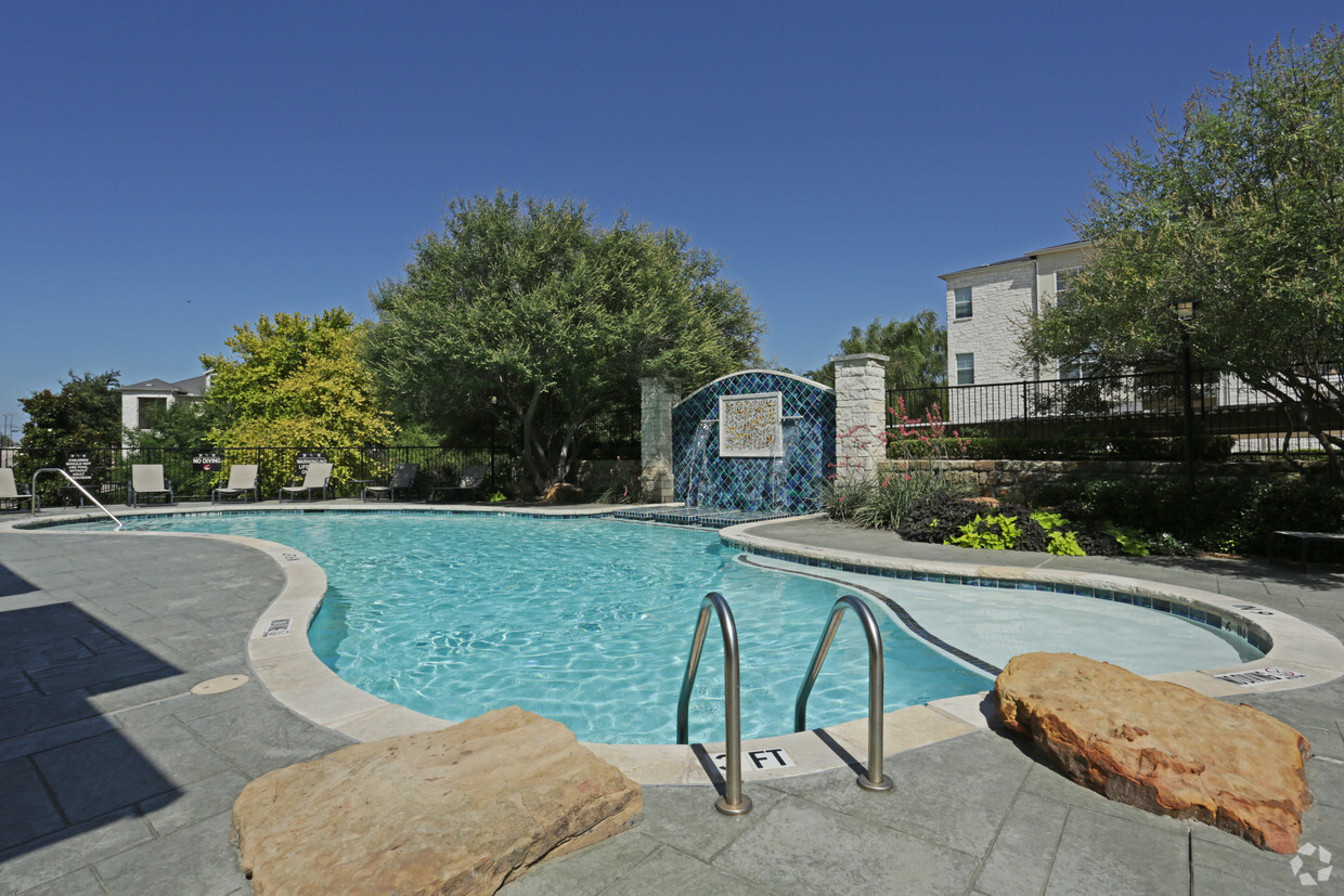 Spicewood Crossing Apartments - Carrollton, TX | Apartments.com