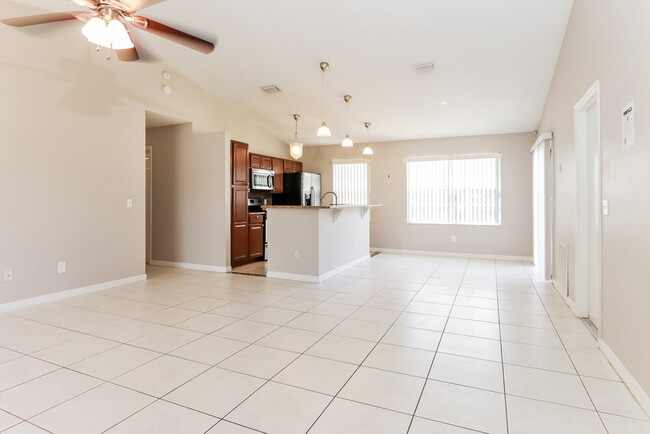 Foto del edificio - 1576 SW Pitts Ave