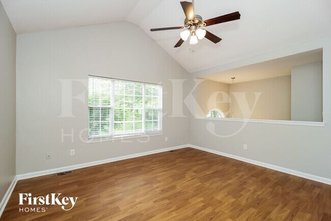 Foto del edificio - 37 Sunrise Ct