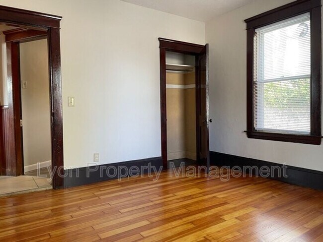 Foto del edificio - 520 Willow St