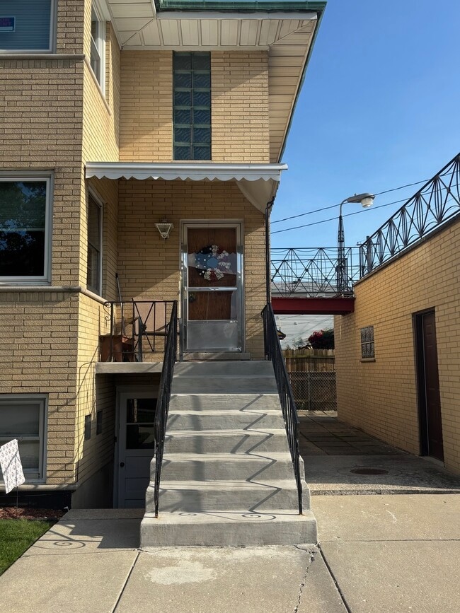 Building Photo - 6401 W 52nd St