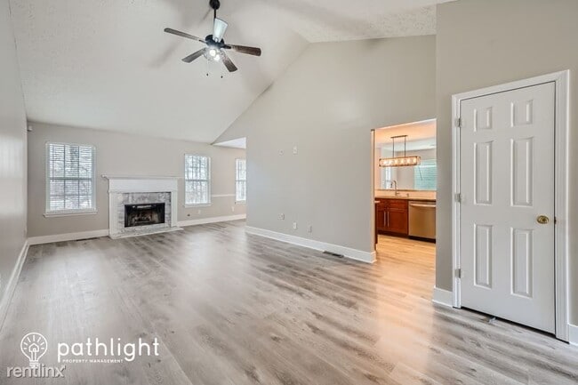 Foto del edificio - 5 br, 3 bath House - 1740 Heatherton Road ...