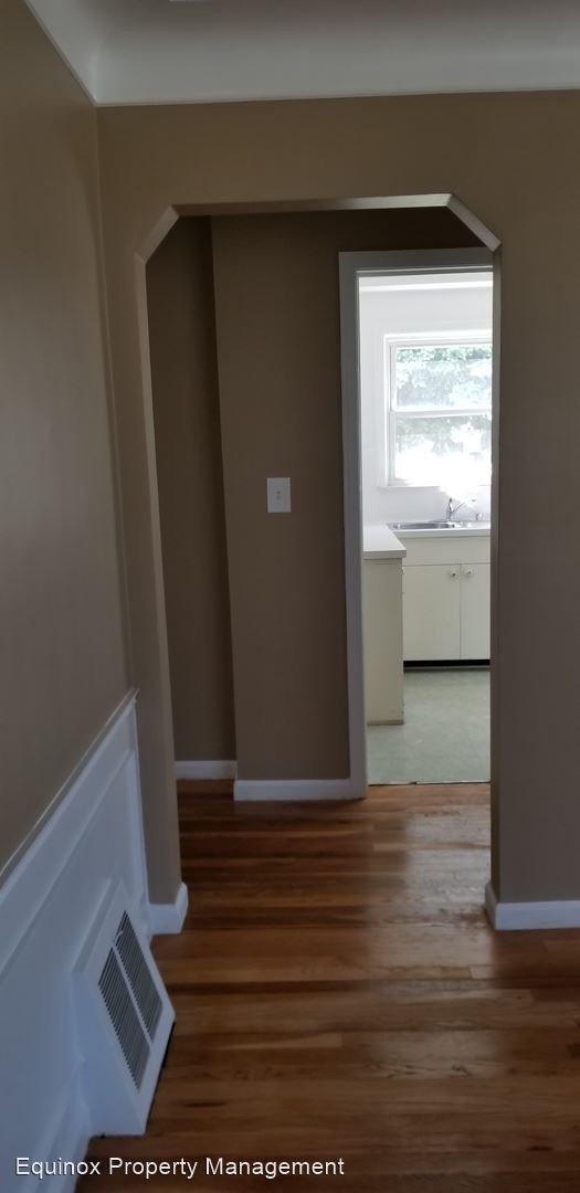 Building Photo - 3 br, 1 bath House - 21859 Gascony