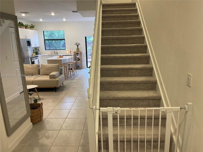 Building Photo - 12868 SW 232nd Ln