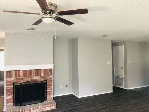 Foto del edificio - 708 Lewis Canyon Ln