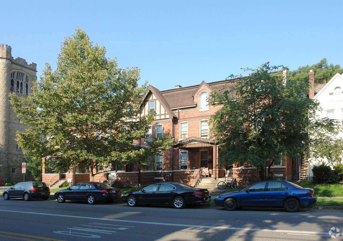 Building Photo - 1431-1437 Neil Ave