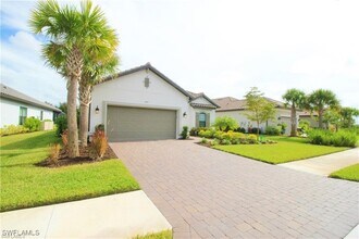 Building Photo - 9456 Montelanico Loop