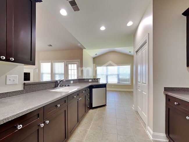 Building Photo - 8503 Sentry Cir