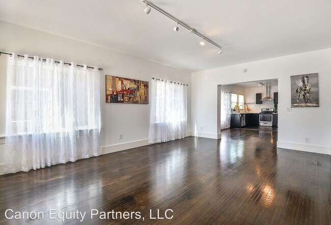 Building Photo - 2945 Van Buren Pl