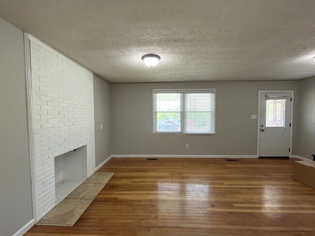 Foto del edificio - Great 3 Bedroom Home on Large Lot in Mount Juliet!
