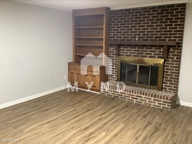 Foto del edificio - 4 br, 3 bath House - 108 Wellington Dr