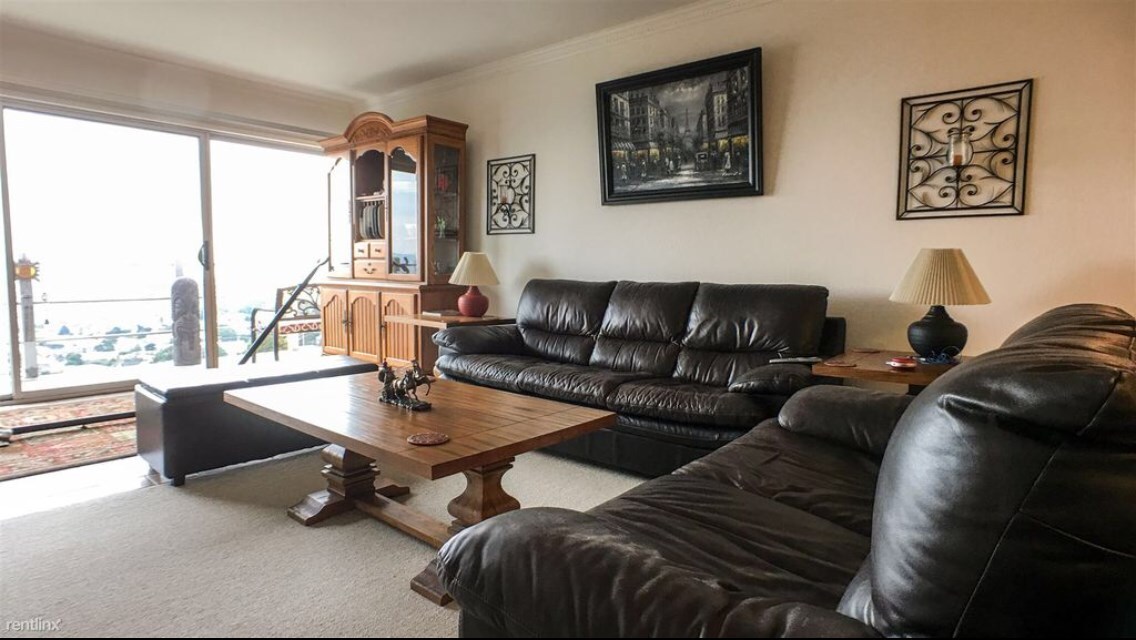 Living Room - 5 Perego Terrace