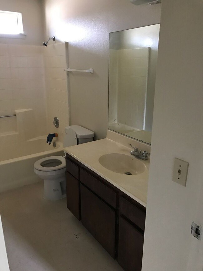 Foto del edificio - 21355 Klamath Rd