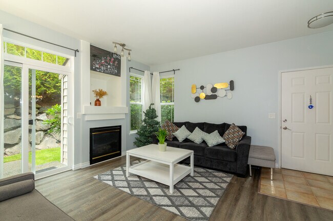 Foto del edificio - 4448 248th Ln SE