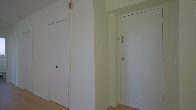 Building Photo - 137 Brookhaven Dr