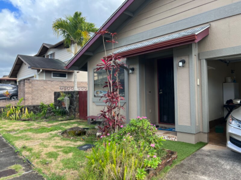 Primary Photo - 95-1023 Puukoa St