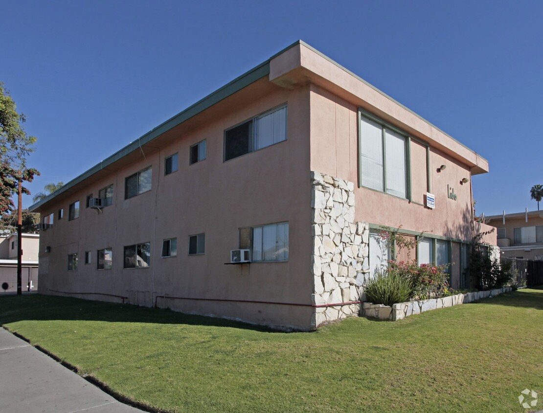 Building Photo - Sumac Lane Apartments