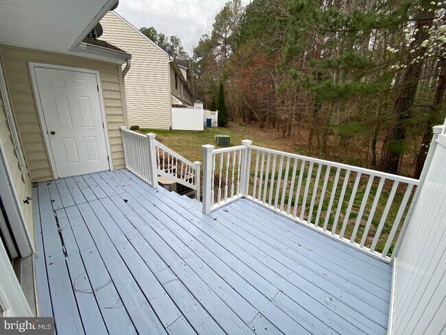 Foto del edificio - 28447 Pinehurst Cir