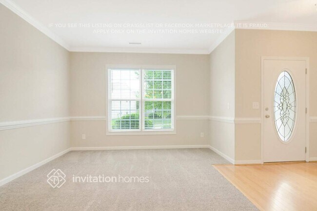 Foto del edificio - 2349 Lazy River Dr