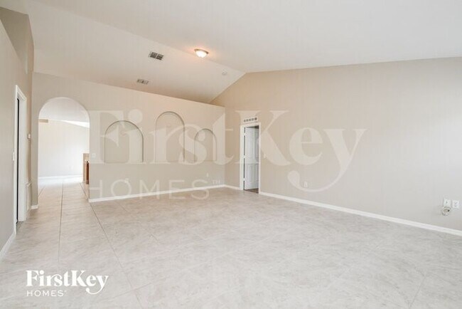 Foto del edificio - 2314 Chipley Ave