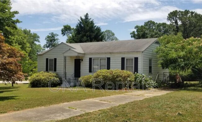 Photo - 100 E Acres Dr House
