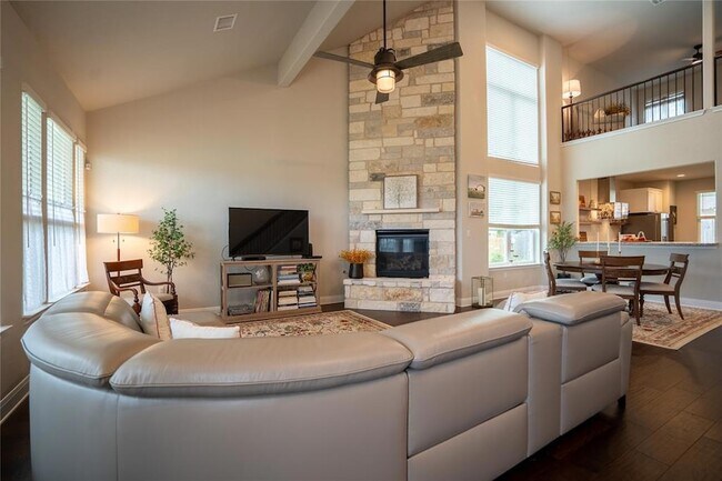 Foto del edificio - 1215 Davis St