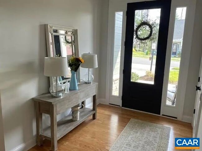 Building Photo - 341 Claibourne Rd