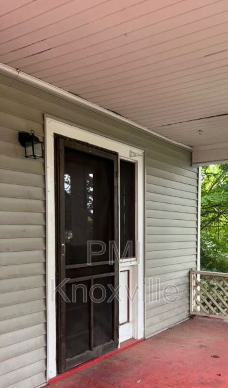 Building Photo - 1309 Raleigh Ave