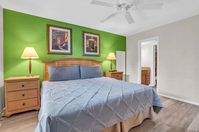 Building Photo - 600 Neapolitan Way