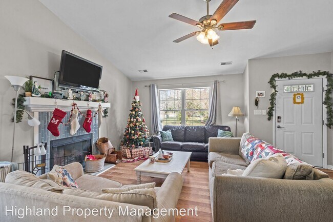 Building Photo - 3 br, 2 bath House - 2820 Red Adler Ct.