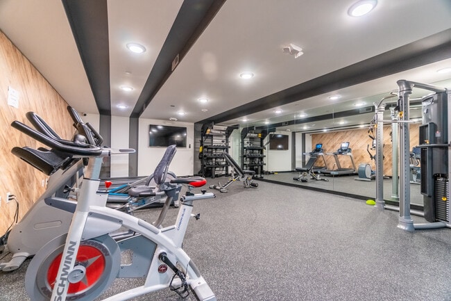 Building Photo - 11050 Hartsook St