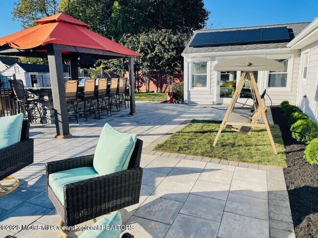 Foto del edificio - 47 Poplar Ave