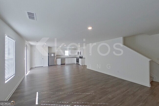 Building Photo - 112 Flat Rock Ml Trl