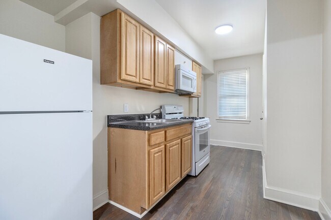 Foto del edificio - 4713 3rd Pl NW