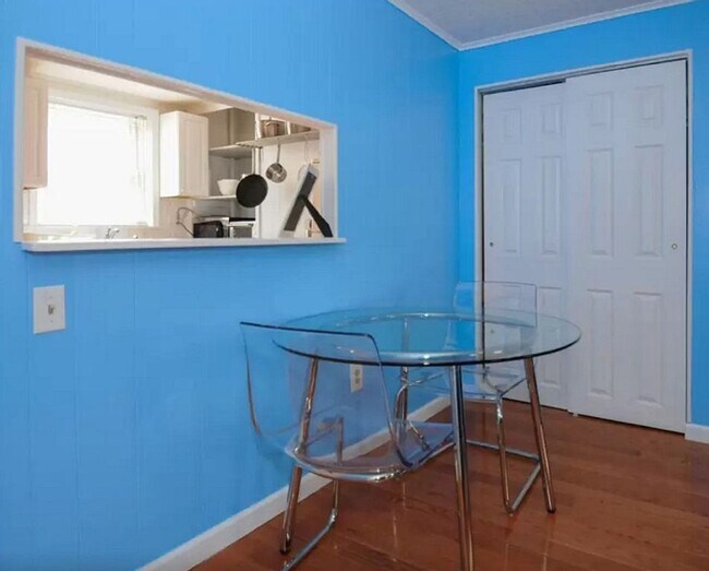 Dining area - 1726 Sansom St