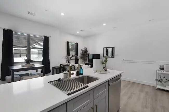 Foto del edificio - 4615 INDIE HEIGHTS Ln