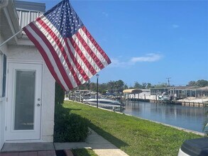 Building Photo - 9819 Hernando Ct