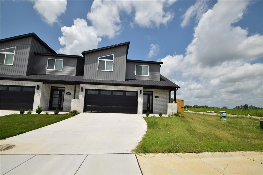 Foto principal - 460 Azurite Rd