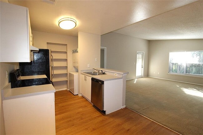 Building Photo - 8122 45th Ct E