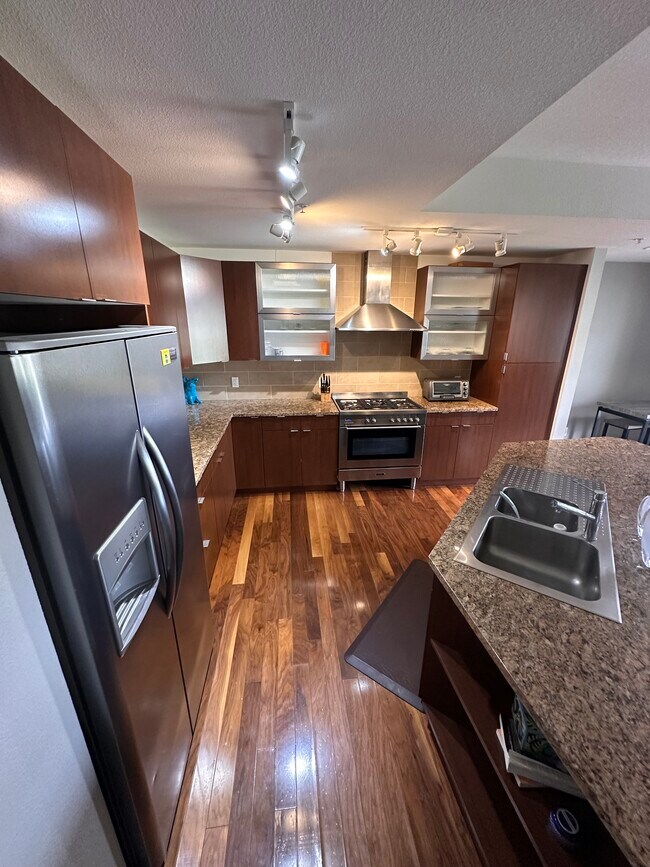 Foto del edificio - 2240 Clay St