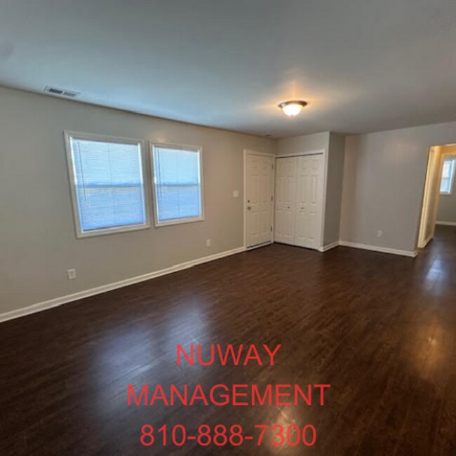 Foto del edificio - AVAILABLE NOW - 3 bedroom house in Grand Blanc