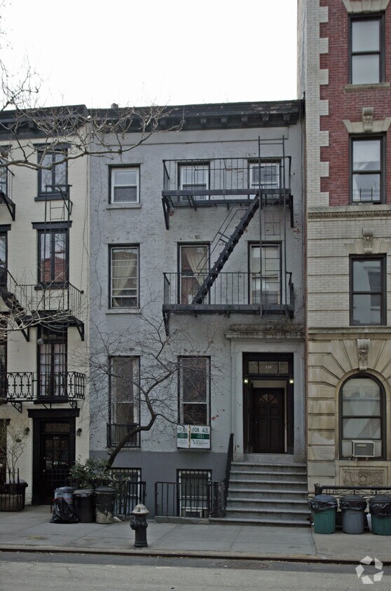 Foto del edificio - 336 E 19th St