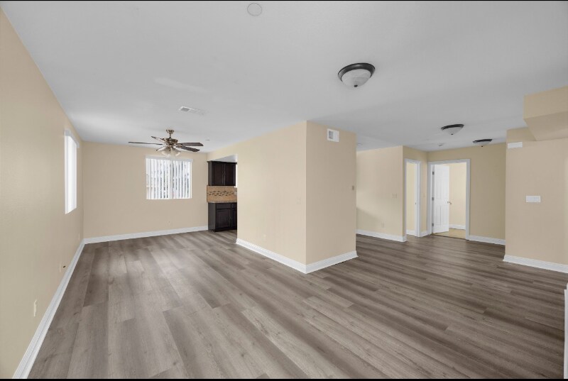 Building Photo - 338 E 36th St