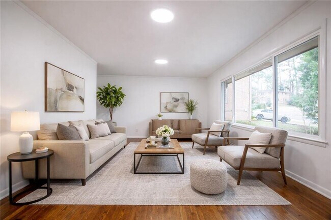 Foto del edificio - 2692 Whites Mill Ct