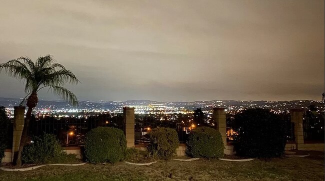 Foto del edificio - 17835 Crimson Crest Dr