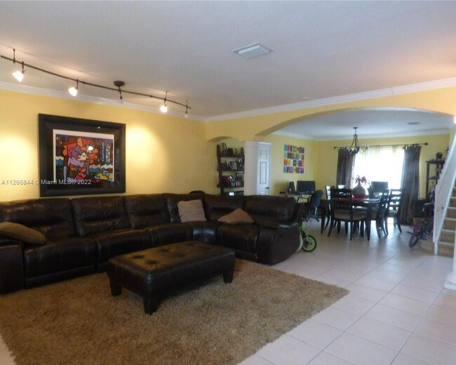 Foto del edificio - 7313 NW 173rd Dr