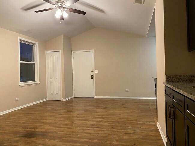 Building Photo - 3119 50th Ct
