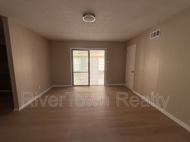 Foto del edificio - 2593 Sandpiper Ave