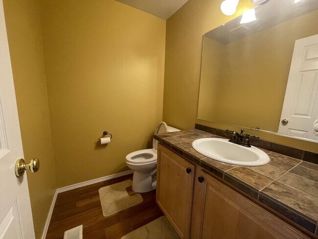 Foto del edificio - 5241 NW Skycrest Pkwy